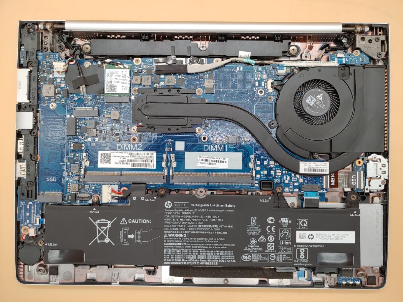 HP EliteBook 840 G6 14″ Intel i7-8665U *NO RAM/SSD/OS/AC* **YELLOW SCREEN**