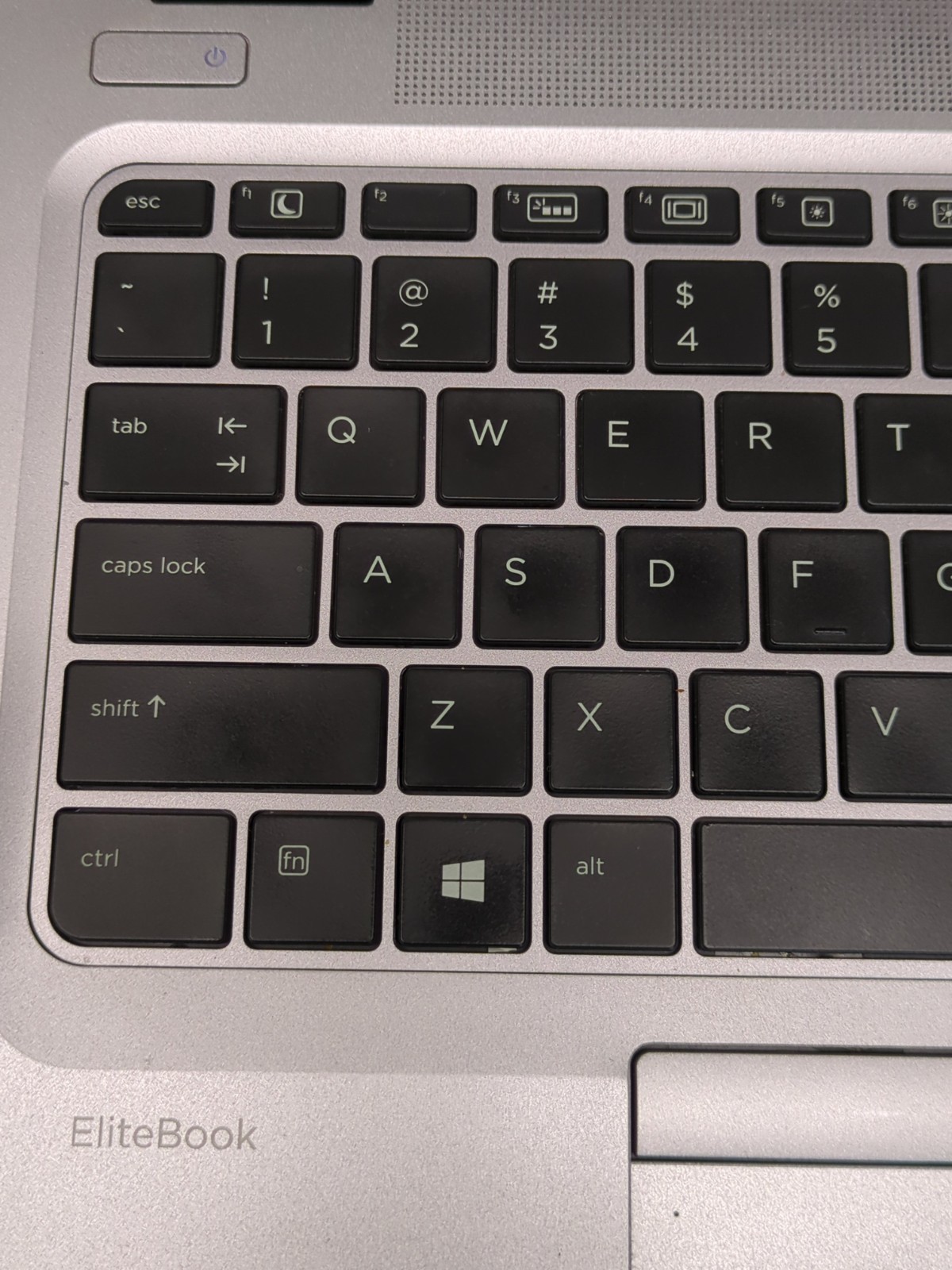 HP 15 / I7-6600U / 2.60Ghz/32GB RAM / 256GB M.2 SSD W11 Pro Elitebook 850 G3