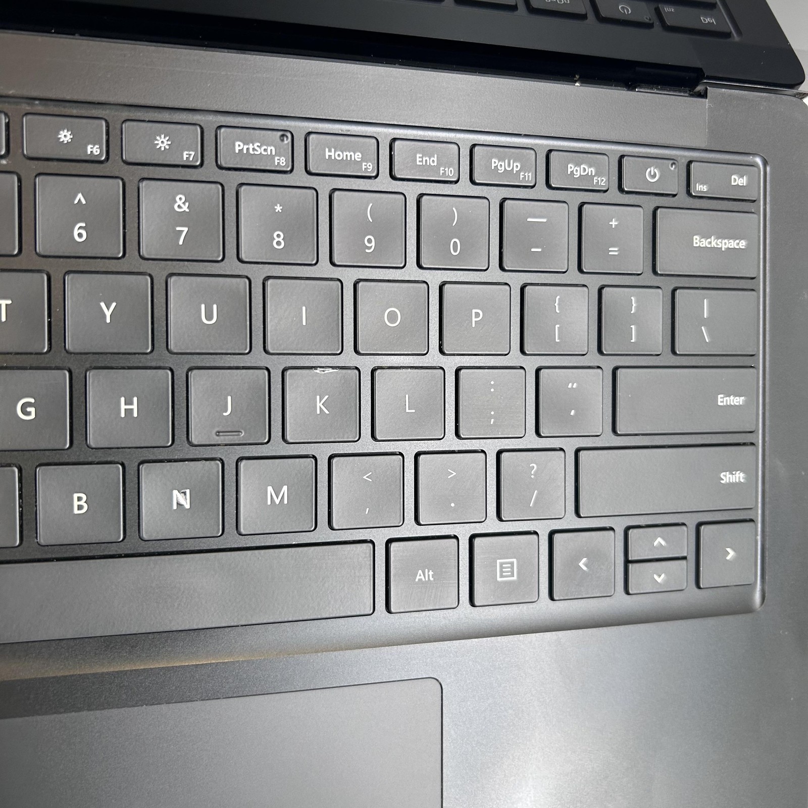 Microsoft Surface Laptop 4 13.5 2K TOUCH i7-1185G7 3.00GHz 16GB 256GB- WORN KEYS