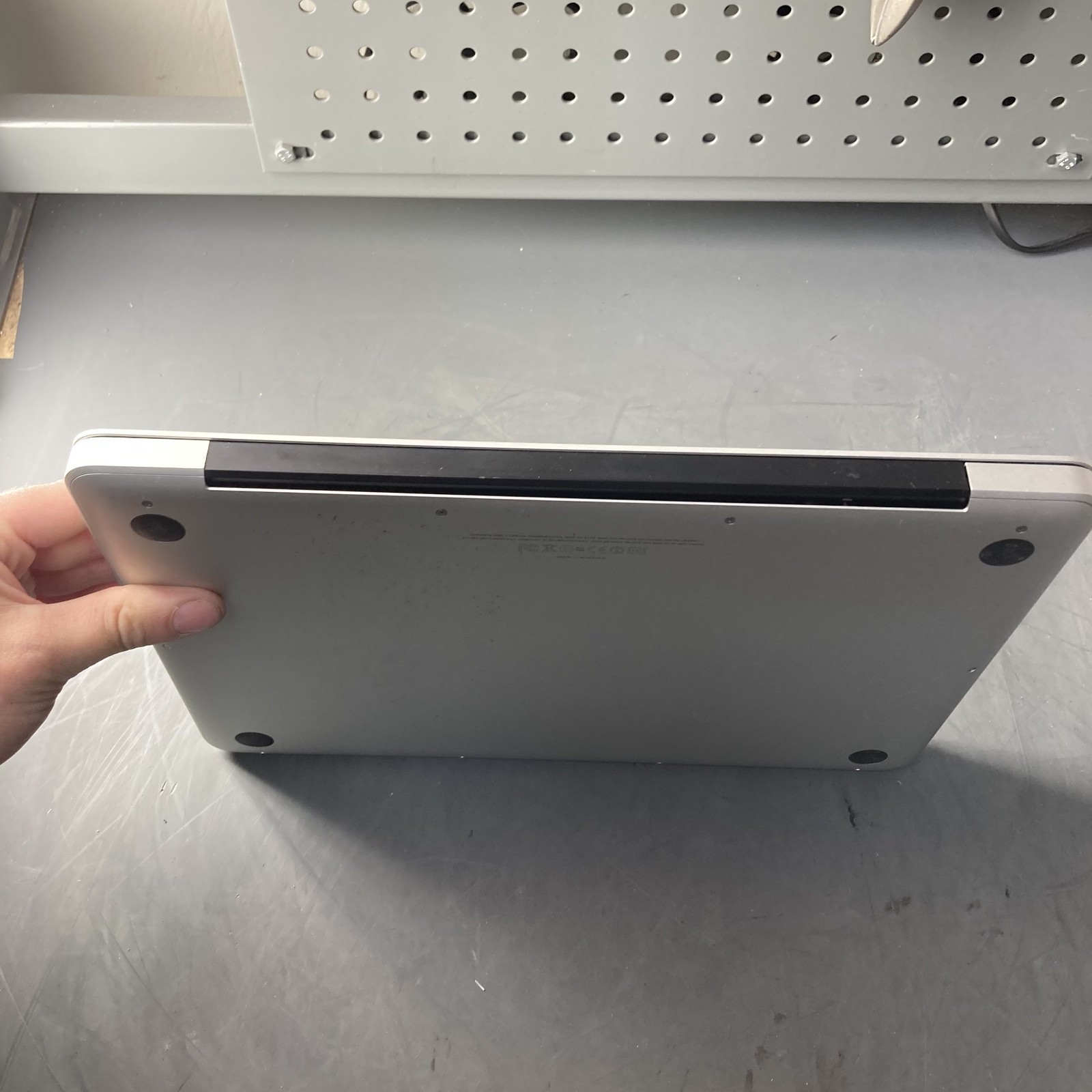 Apple Macbook Pro A1278 Intel i5-3210M 2.5 GHz 8GB RAM 240GB SSD macOS Sierra