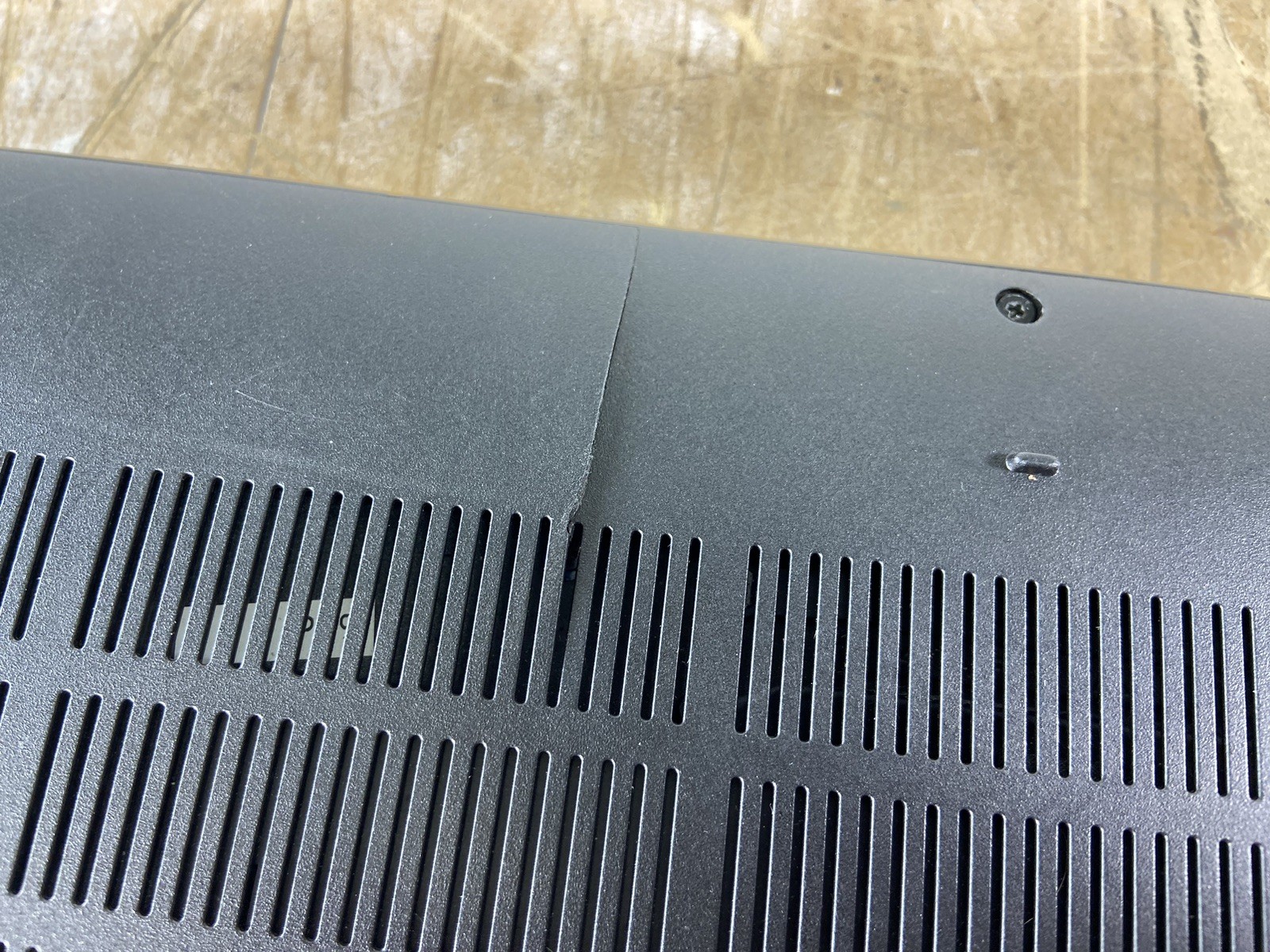 DELL LATITUDE 5500 i5-8365U @ 1.60GHz, 4GB RAM, NO HDD/OS