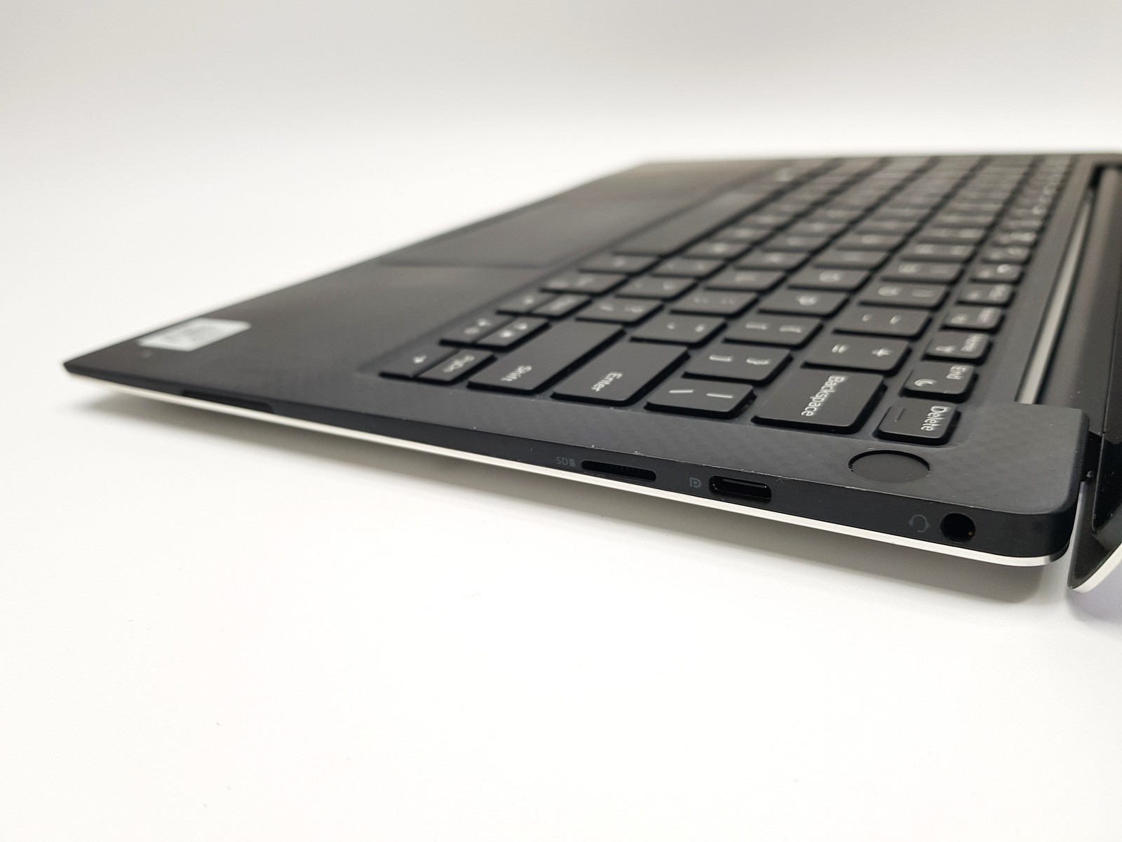 Dell XPS 13 7390 13.3″ 4K i7-10710U 16GB DDR4 256GB SSD Win11 Pro Touchscreen