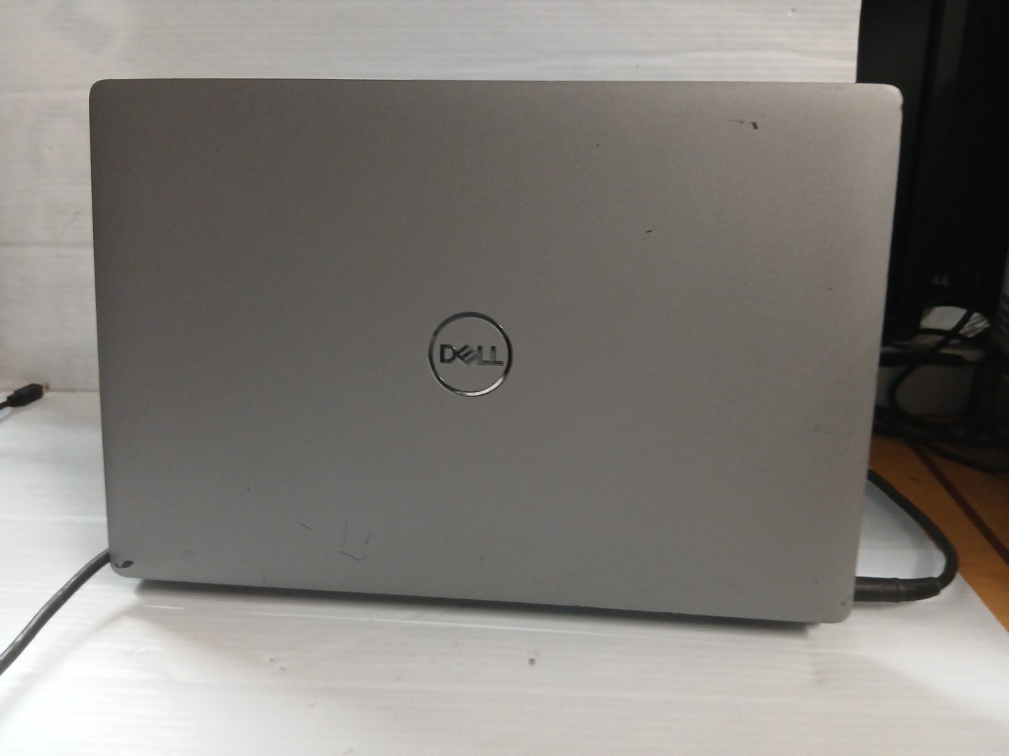 Dell Latitude 5411 i7-10850H 8GB NVMe 256GB FHD non-touch TB3 FP+SC IR Cam vPro