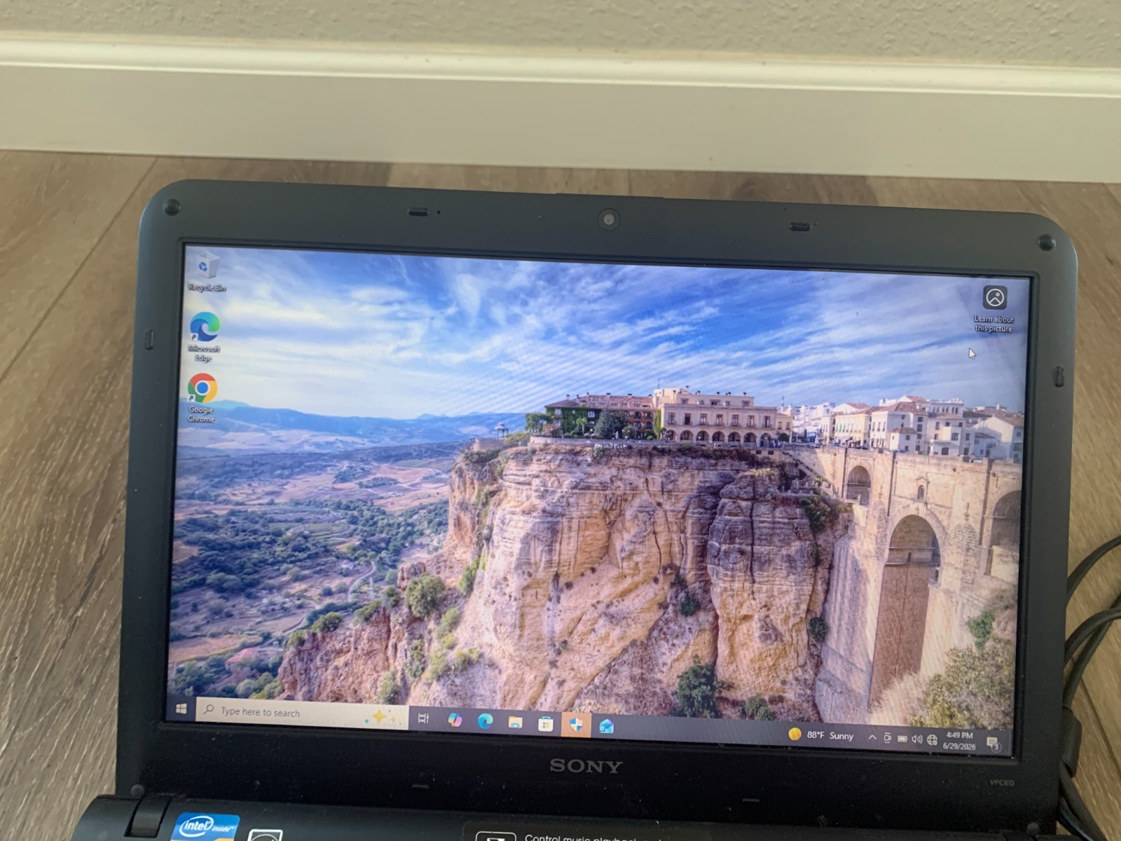 Sony PCG-61A14L VPCEG 14″ Intel Core i5-2450M 2.50GHz 8GB Ram 500GB HDD Win 10