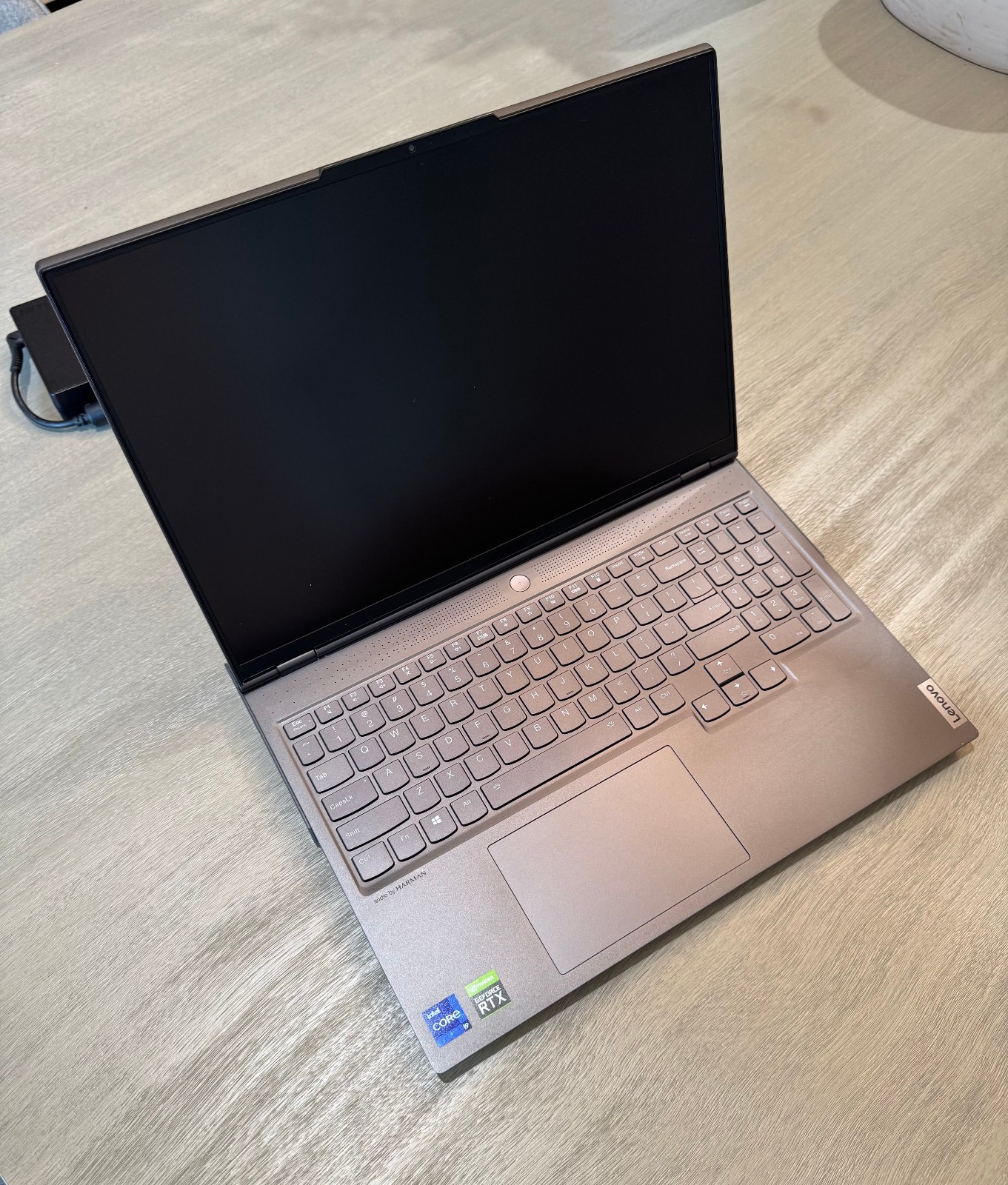 Lenovo Legion 7i Gray 165Hz QHD+ i9-11980HK 2.60GHz 32GB 2TB SSD RTX 3080 16GB