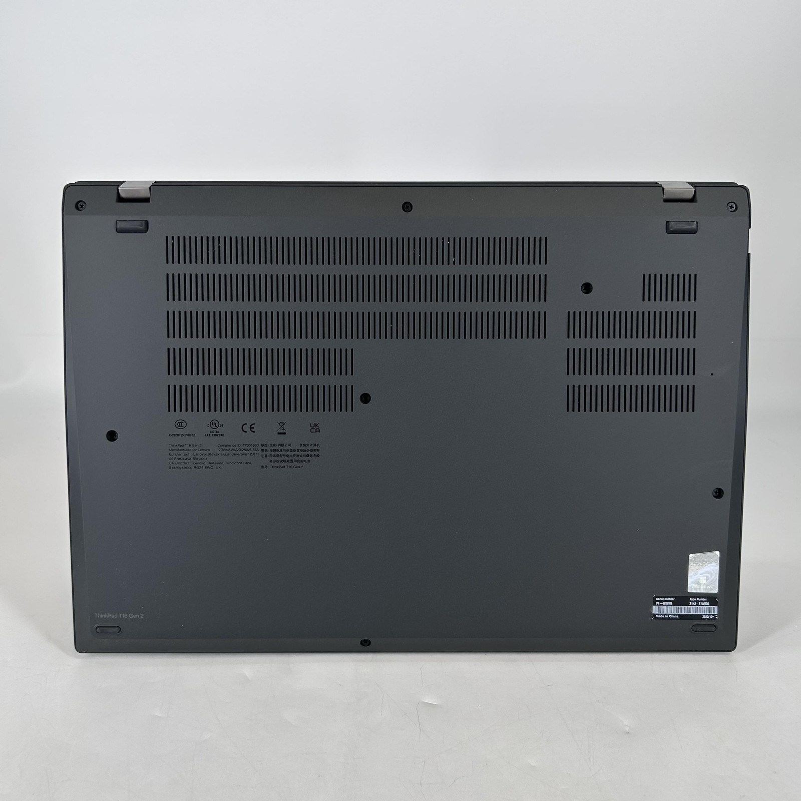 Lenovo ThinkPad T16 Gen 2 FHD+ 1.8 GHz i7-1365U 16GB 1TB SSD Very Good