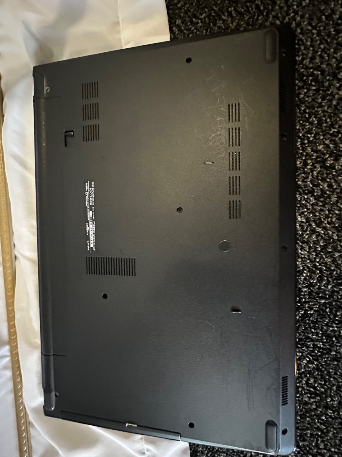 Dell Inspiron 15-3552 running Chrome OS Flex