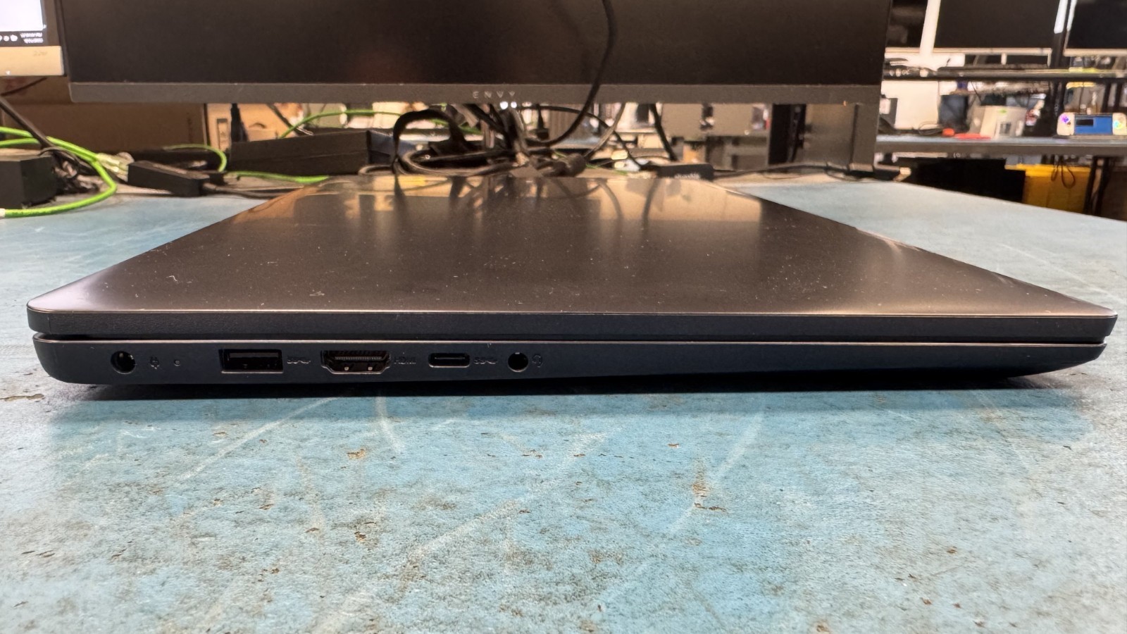 Lenovo IdeaPad 1 SMP2P3VPN (Grade B)