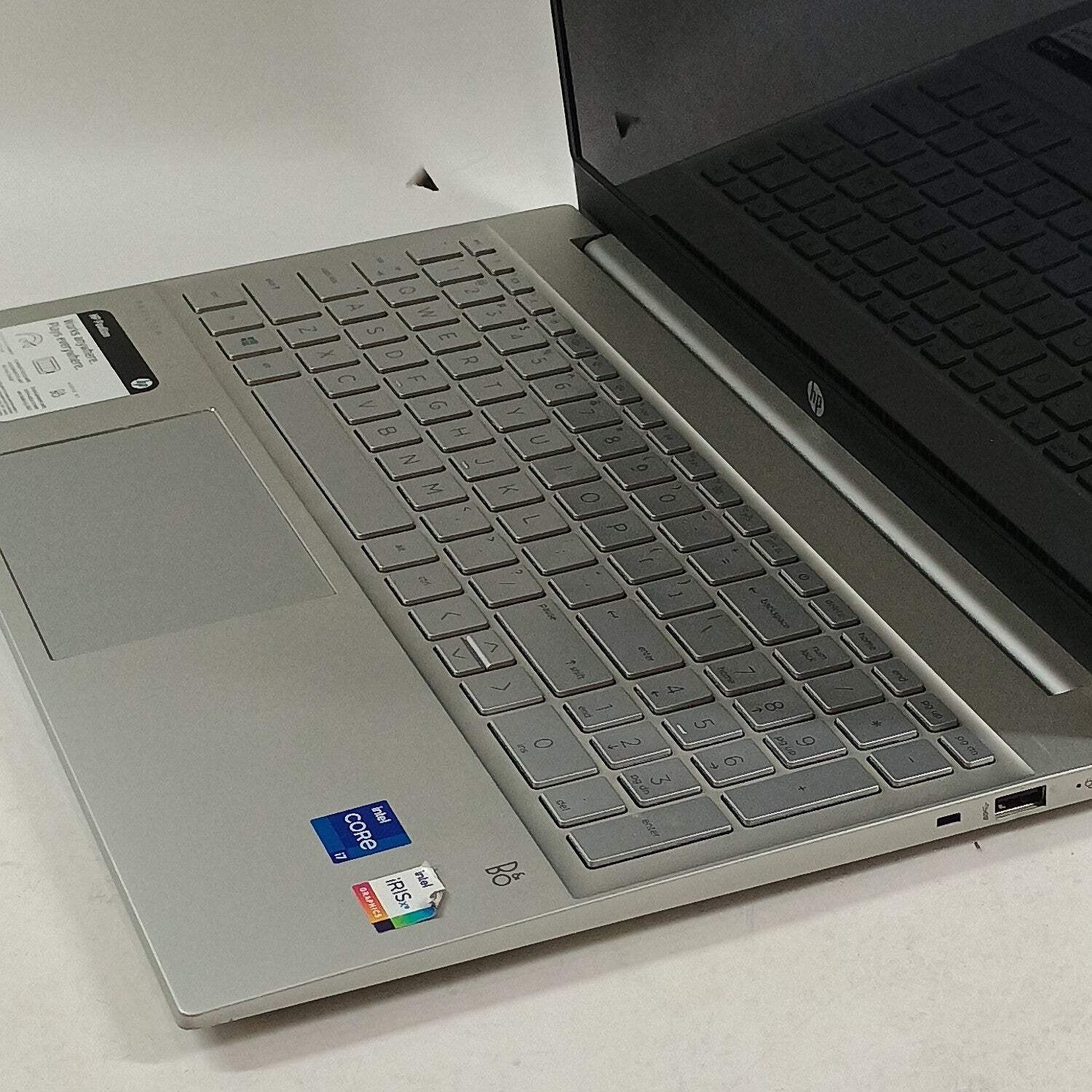 HP Pavilion 15-eg0067st 15.6″ i7-1165G7 2.8GHz 12GB RAM 512GB SSD