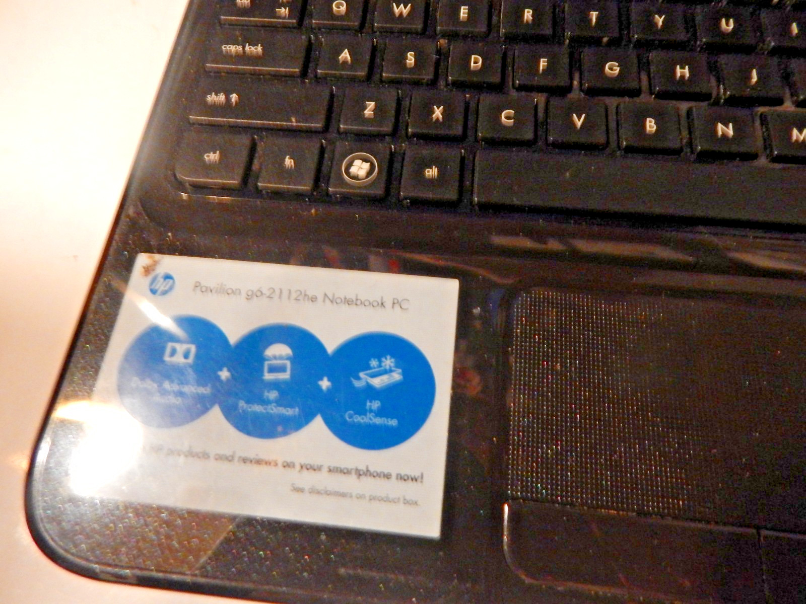 HP computer for parts No OS,No HD, No HD caddy, No charger, WINS 7 GOOD screen
