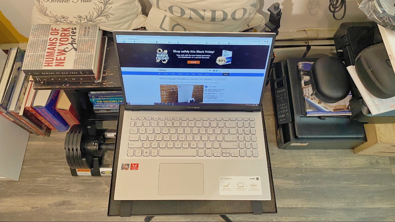 asus vivobook x512d 15.6″ Full HD Laptop AMD ryzen 5 AMD Radeon Vega 8 512GB SSD