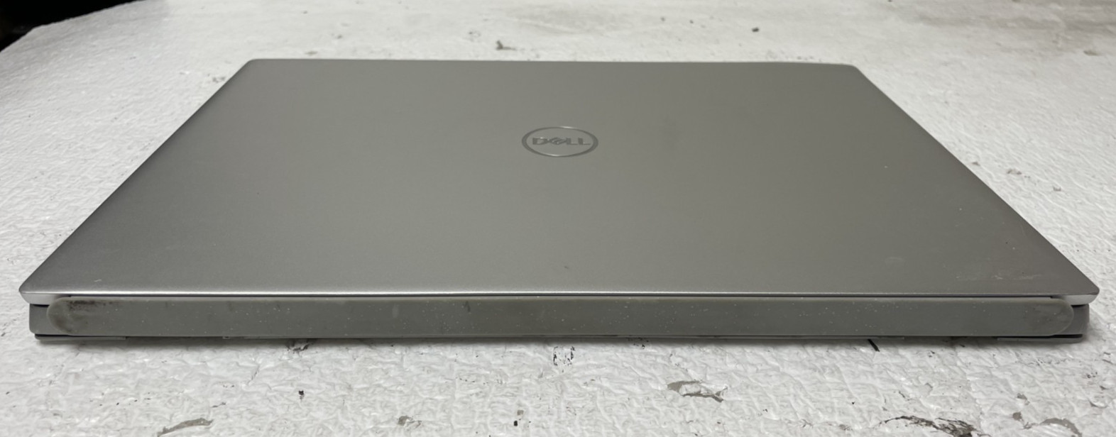 Dell Inspiron 16 5620 16” Intel Core i7-12th 8GB RAM NO SSD BrokenScrn Part READ