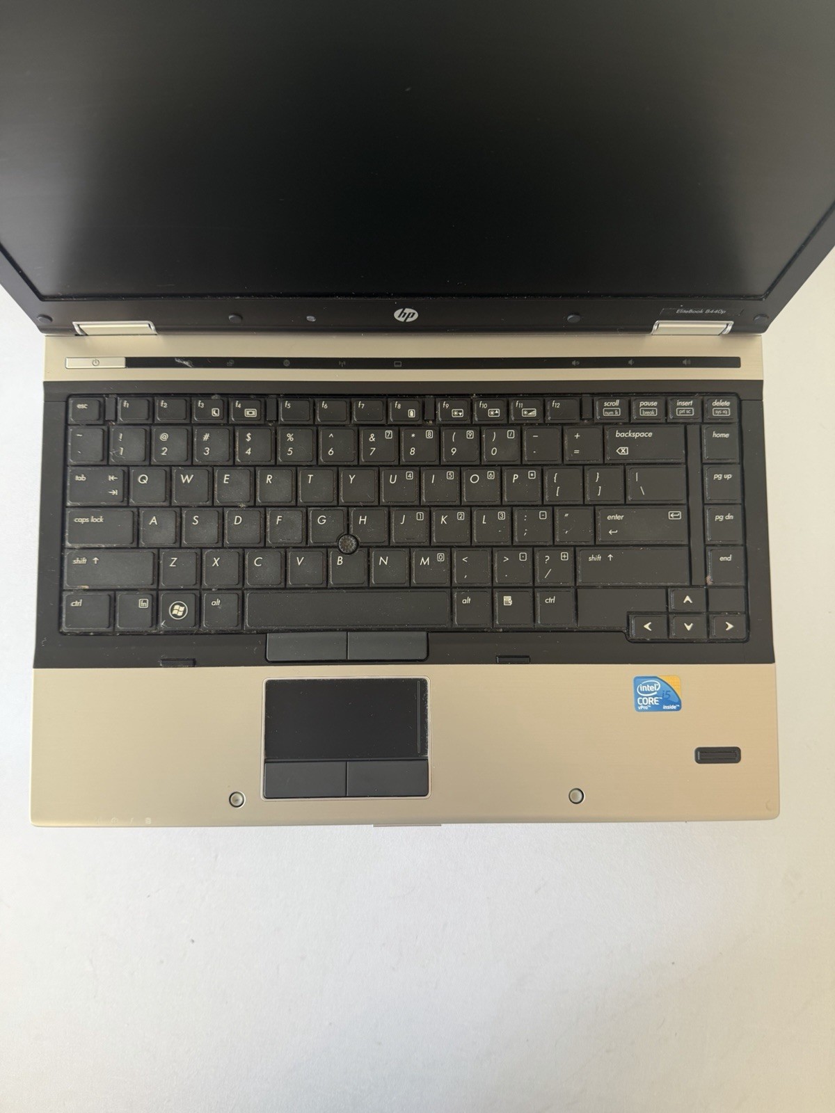 HP Elitebook 8440P Laptop – Good Screen – Intel i5-M520 – RAM 3 GB – Read Des