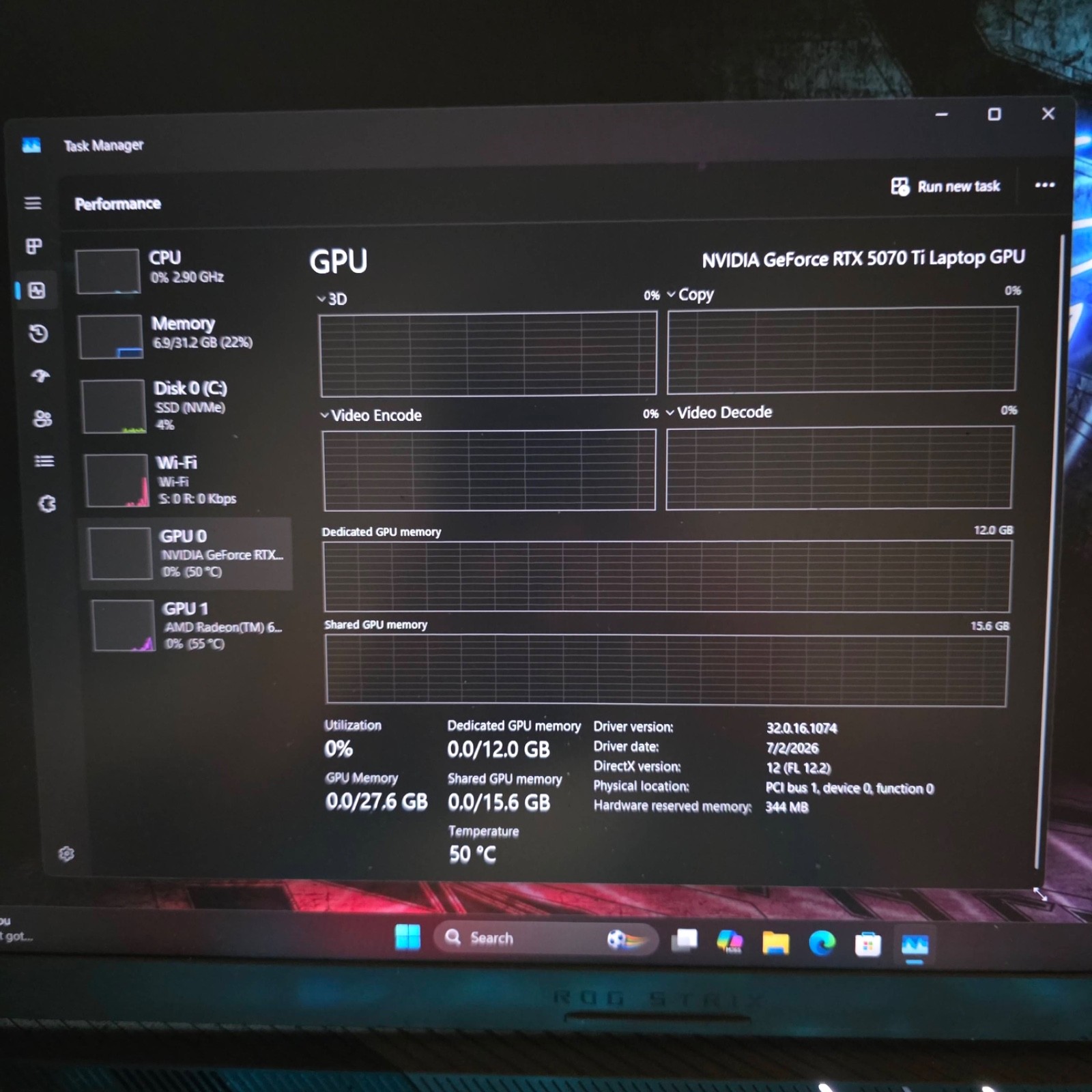 ASUS ROG Strix G16 FHD+ 165Hz Ryzen 9 8940HX 32GB 1TB RTX 5070Ti 140W 12GB WNTY