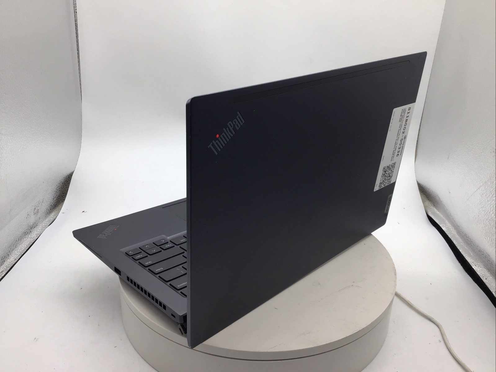 Lenovo ThinkPad T14s G2 14″ Laptop Ryzen 7 PRO 5850U 16GB RAM 512GB SSD W11P U R