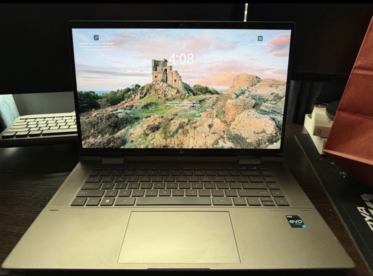 HP Envy 15.6″ i7 13th Gen 32GB RAM 512GB SSD Win 11 Silver