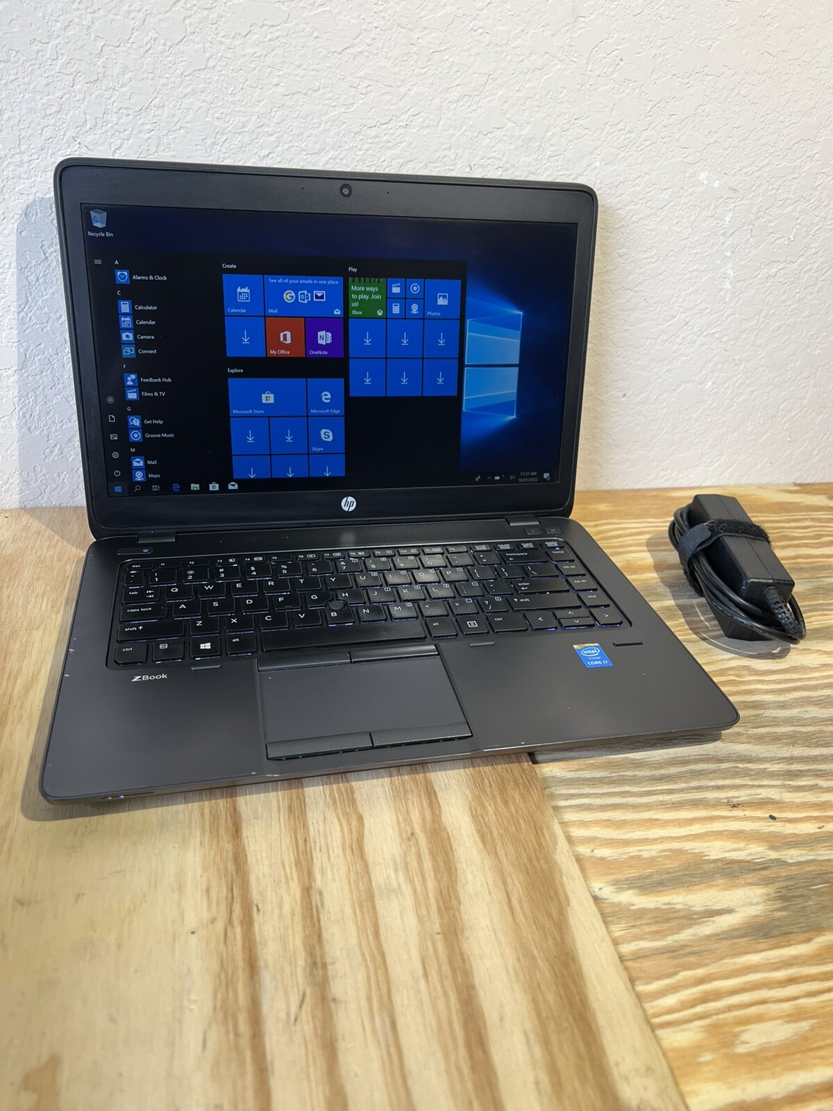 HP ZBook 14 G2 14″ i7-5500u @2.40ghz 8GB DDR3L 256GB SSD Windows 10 Pro
