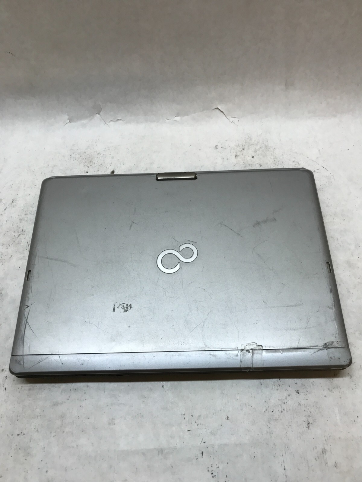 Fujitsu LifeBook T734 12.5″ Laptop Intel i5-4300M 2.6GHz 4GB RAM NO HDD NO OS DW