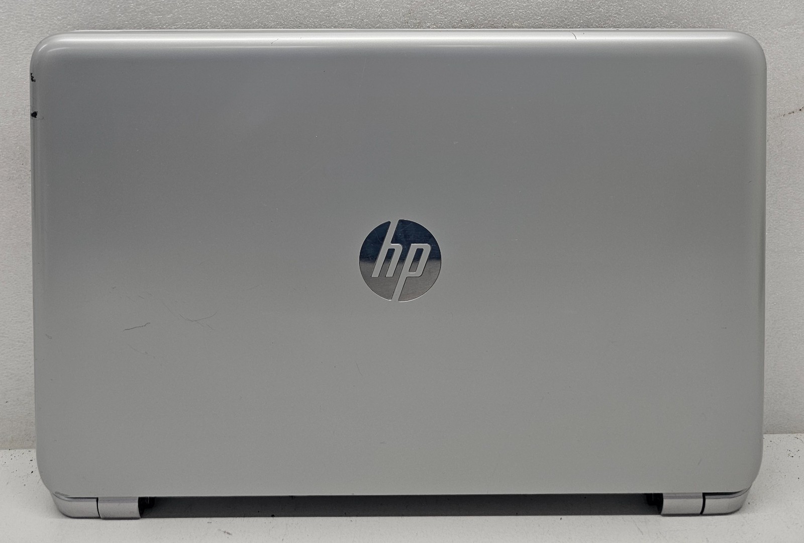HP Pavilion TS 15-N293CL Laptop Intel Core i5-4200U 4GB Ram No HD/OS/BATT (FL)