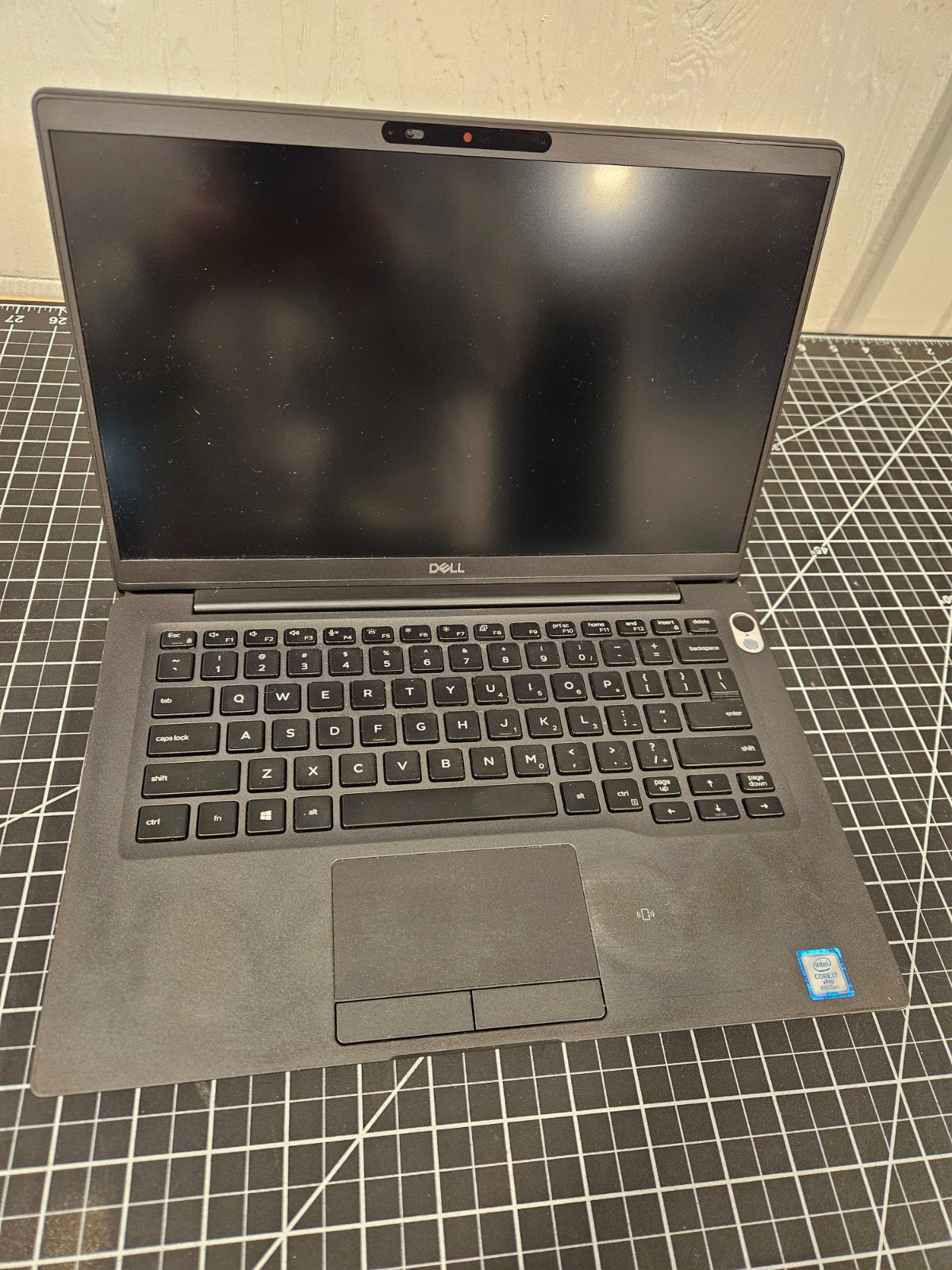 Dell Latitude 7400 Intel Core i7-8665U 1.90GHz 14″ No RAM Laptop NO HDD No Power
