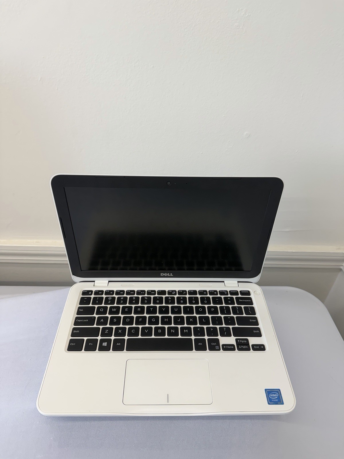 Dell Inspirion 11-3162 Laptop – Good Screen – Intel Celeron N3050 – Read Des
