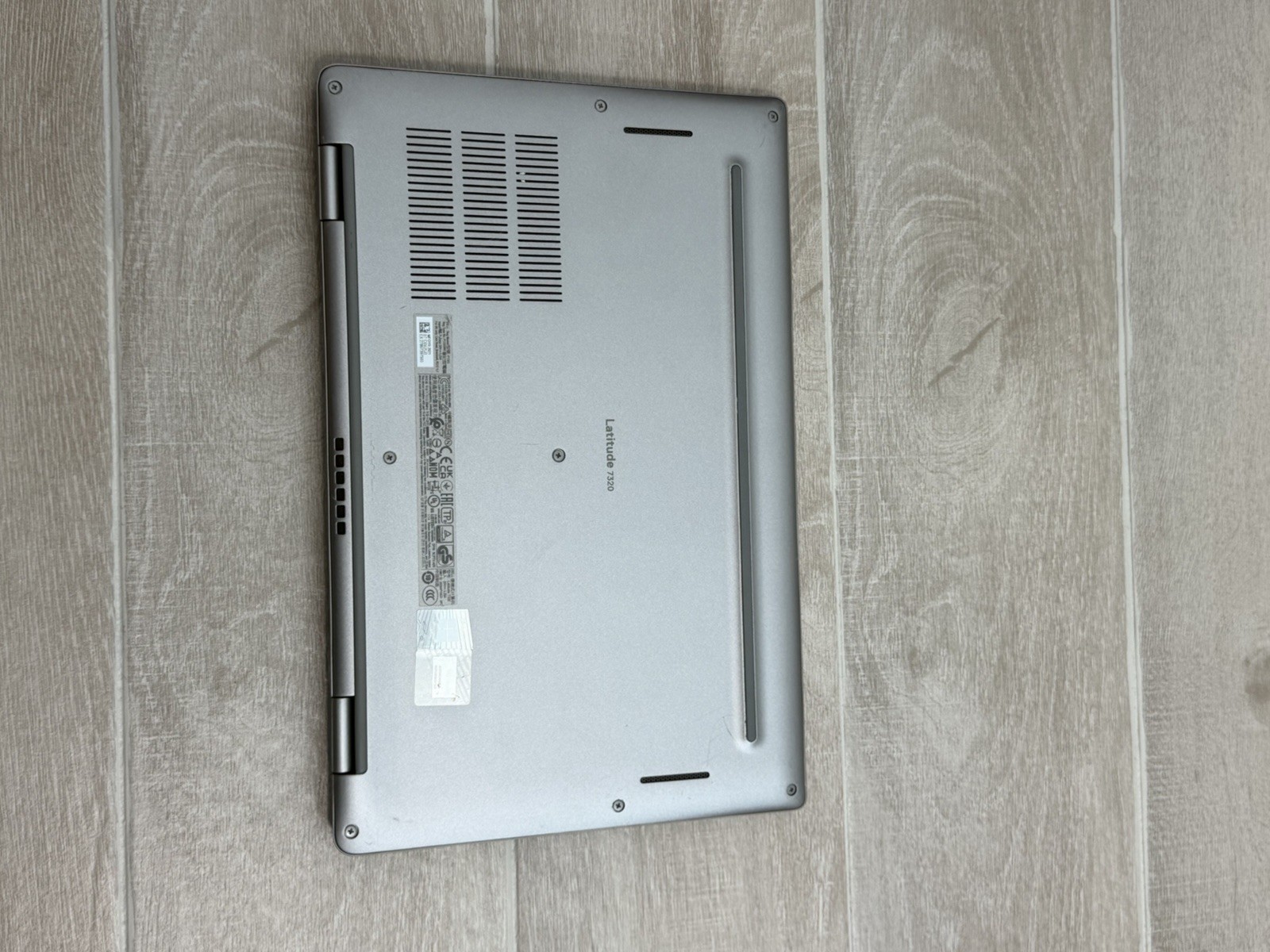 Dell Latitude 7320 13″ Touch Laptop Core i5-1145G7 16GB RAM 256GB SSD Win-11