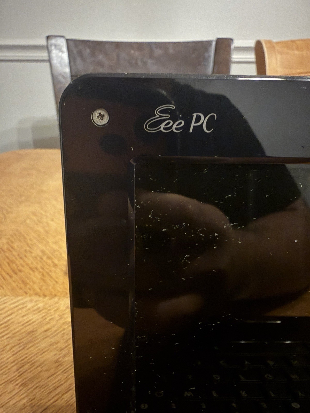Asus EEE PC 1005HA Windows 7 10in Mini Black Laptop Intel Atom N280 220Gb HDD