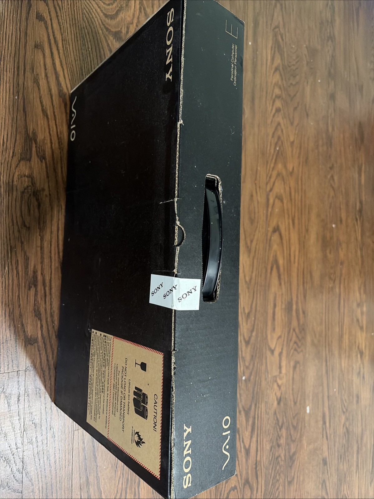 Sony VAIO Fit 14A 14in. (500GB, Intel Core i5 4th Gen., 1.6GHz, 8GB)…