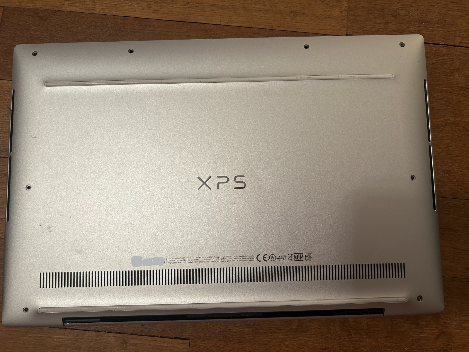 Dell XPS 13 9310 i7-1185G7 16GB RAM NO SSD 13.4″ UHD 4K Touch (READ)