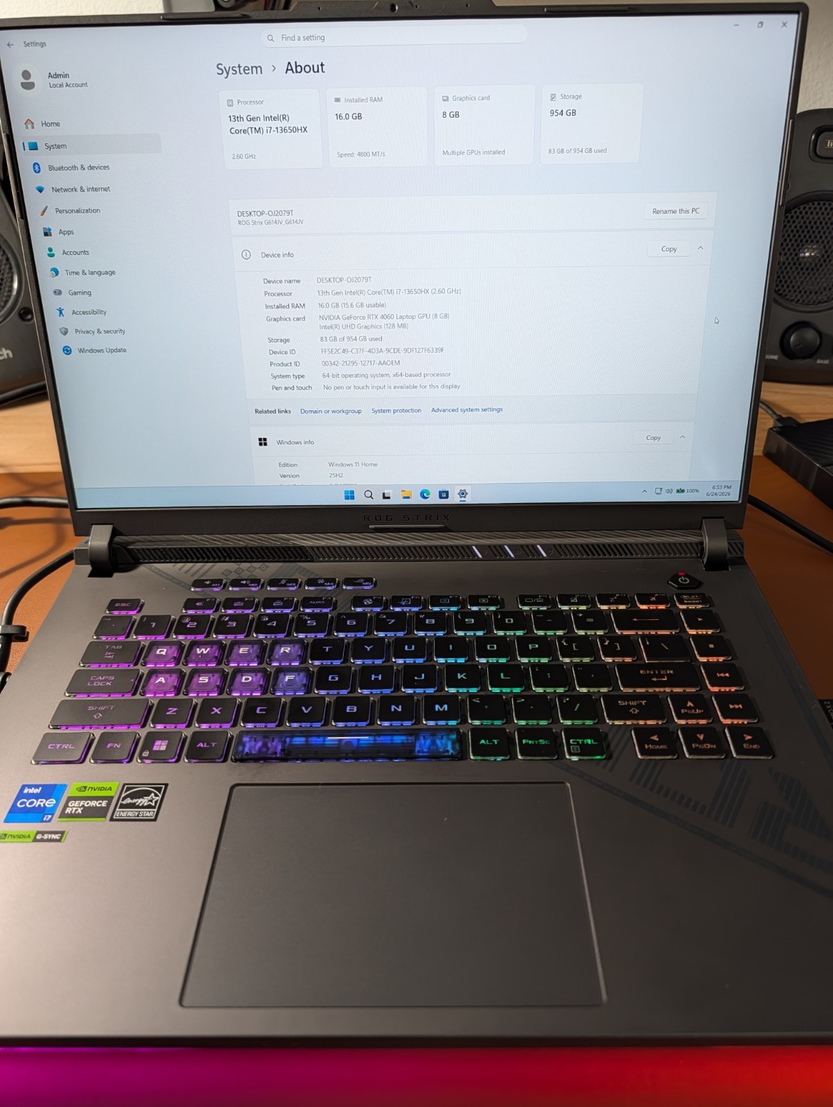 Asus ROG Strix G16 RTX 4060 165Hz i7-13650HX 16GB DDR5 1TB SSD Gaming Laptop