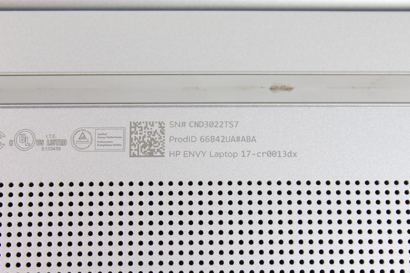 AS IS PARTS HP Envy 17-CR0013DX 17.3″ i7-1260P 8GB RAM NO HDD