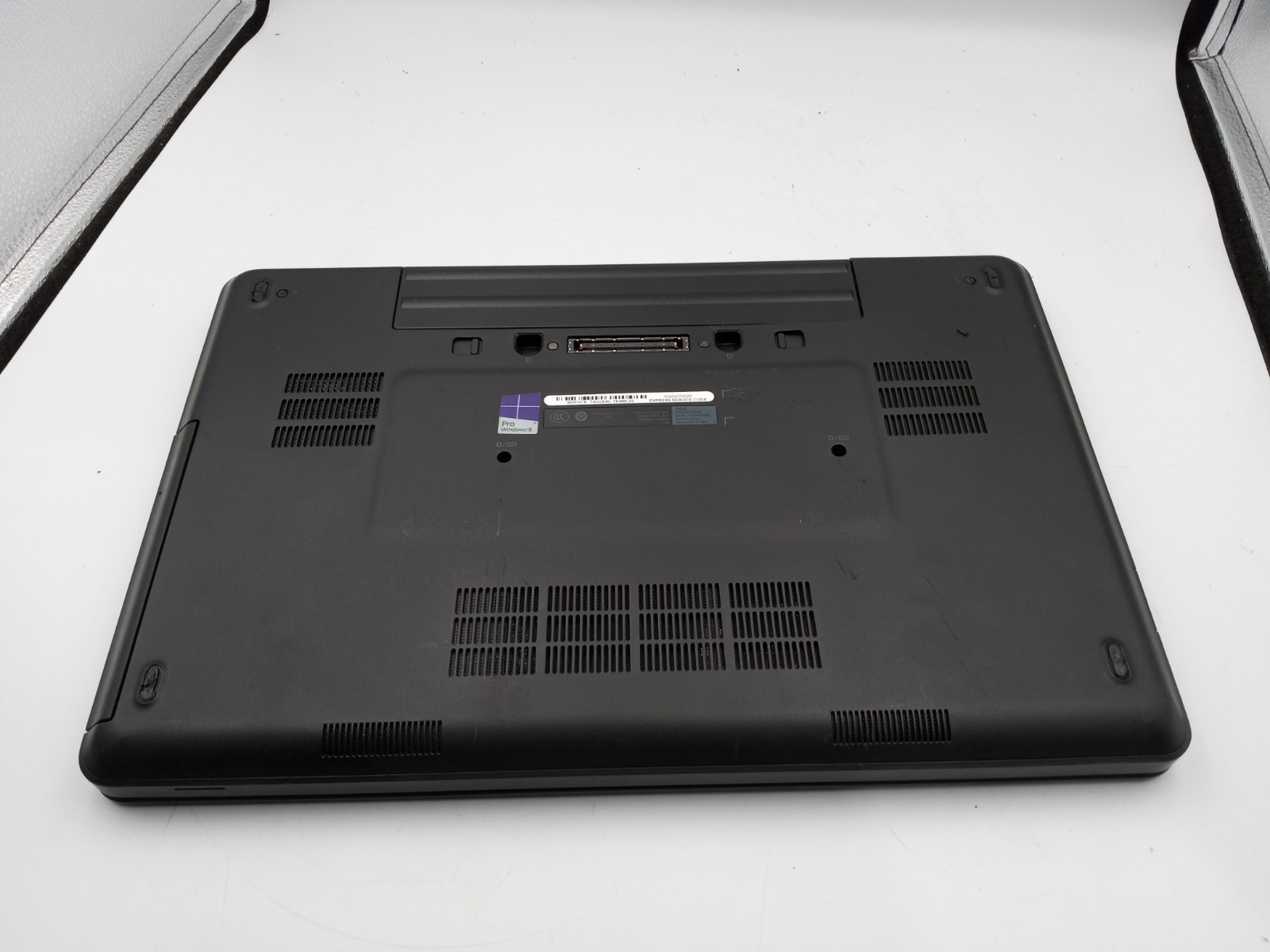 Dell Latitude E5540 15″ Laptop Intel i5-4310U 4GB RAM 128GB SSD Windows 11 -RR