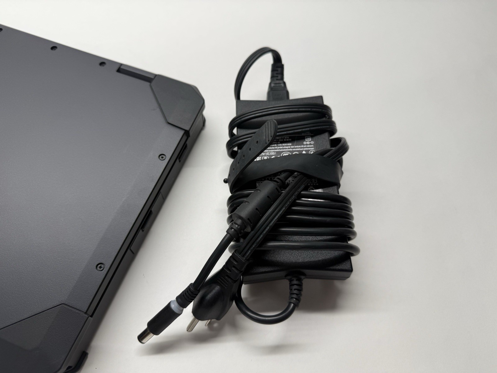 Dell Latitude 14 Rugged 5420 Laptop i5-8650U 32GB 1TB Webcam Charger/DockStation