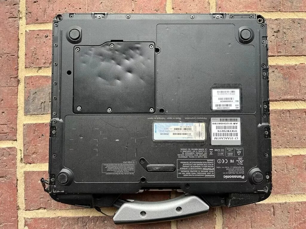 Panasonic Toughbook CF-31 MK1 i5 8gb 500gb 32 bit Win7 Serial port RS32 Rugged