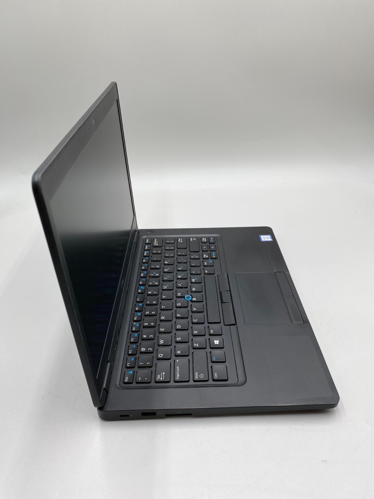 Dell Latitude 5480 14″ i5-7300U 2.6GHz 512GB SSD 8GB DDR4 Black Laptop C/S2/READ