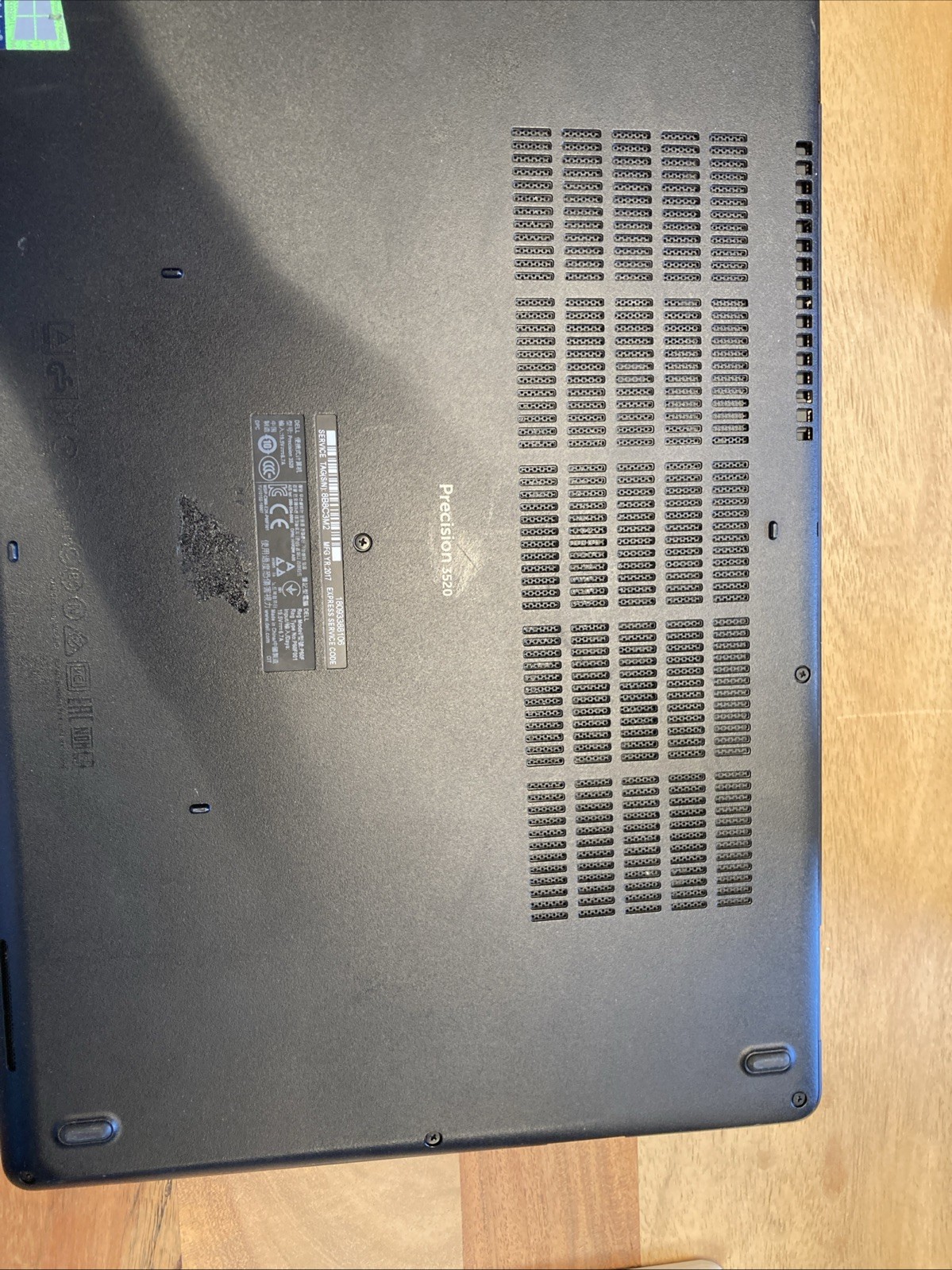 15.6″ Dell Precision 3520 Laptop Intel i7-7700HQ 16gb RAM NO SSD NO OS
