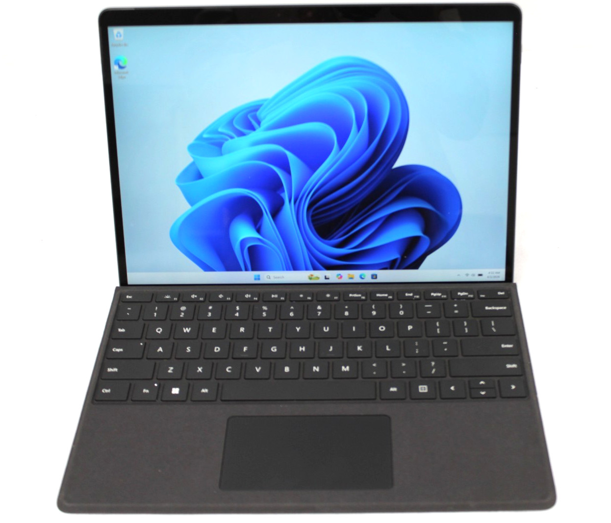Microsoft Surface Pro 8 i7‑1185G7 3GHz 16GB 512GB SSD Iris Xe 2‑in‑1 Tablet