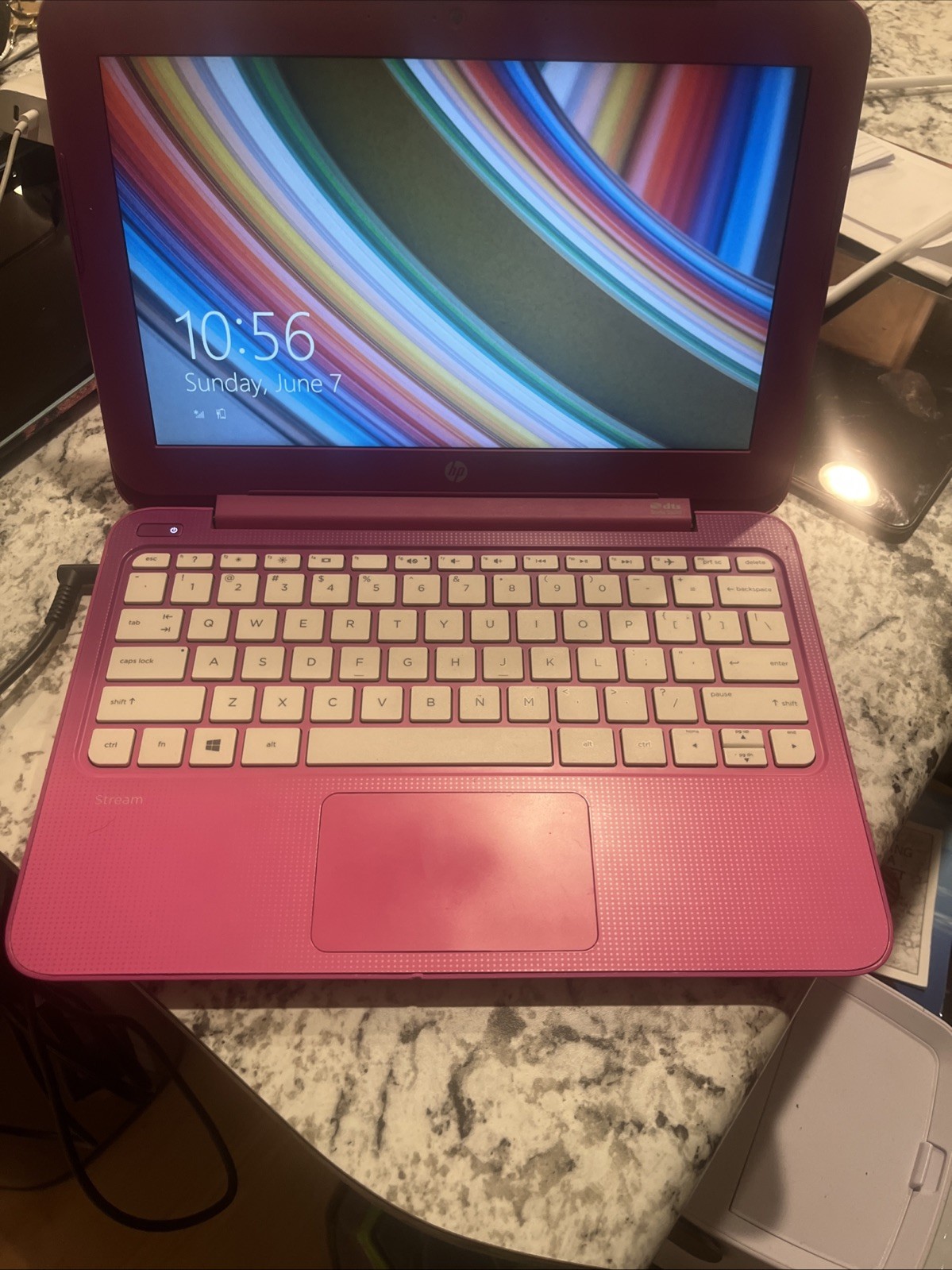 HP Stream 11-D011WM Intel Celeron N2840 2.16GHz 2 GB NO HDD