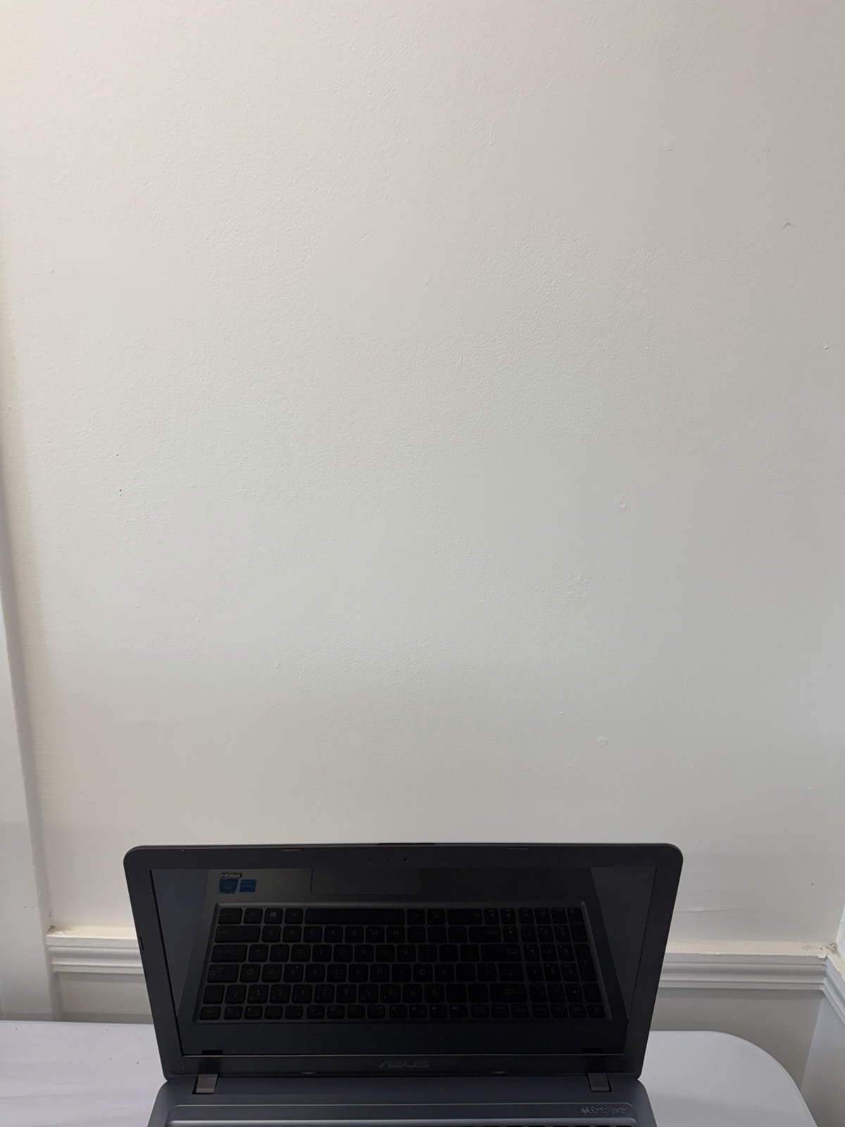 Asus X540S Laptop – Screen is Not Good – Intel Pentium – Read Des
