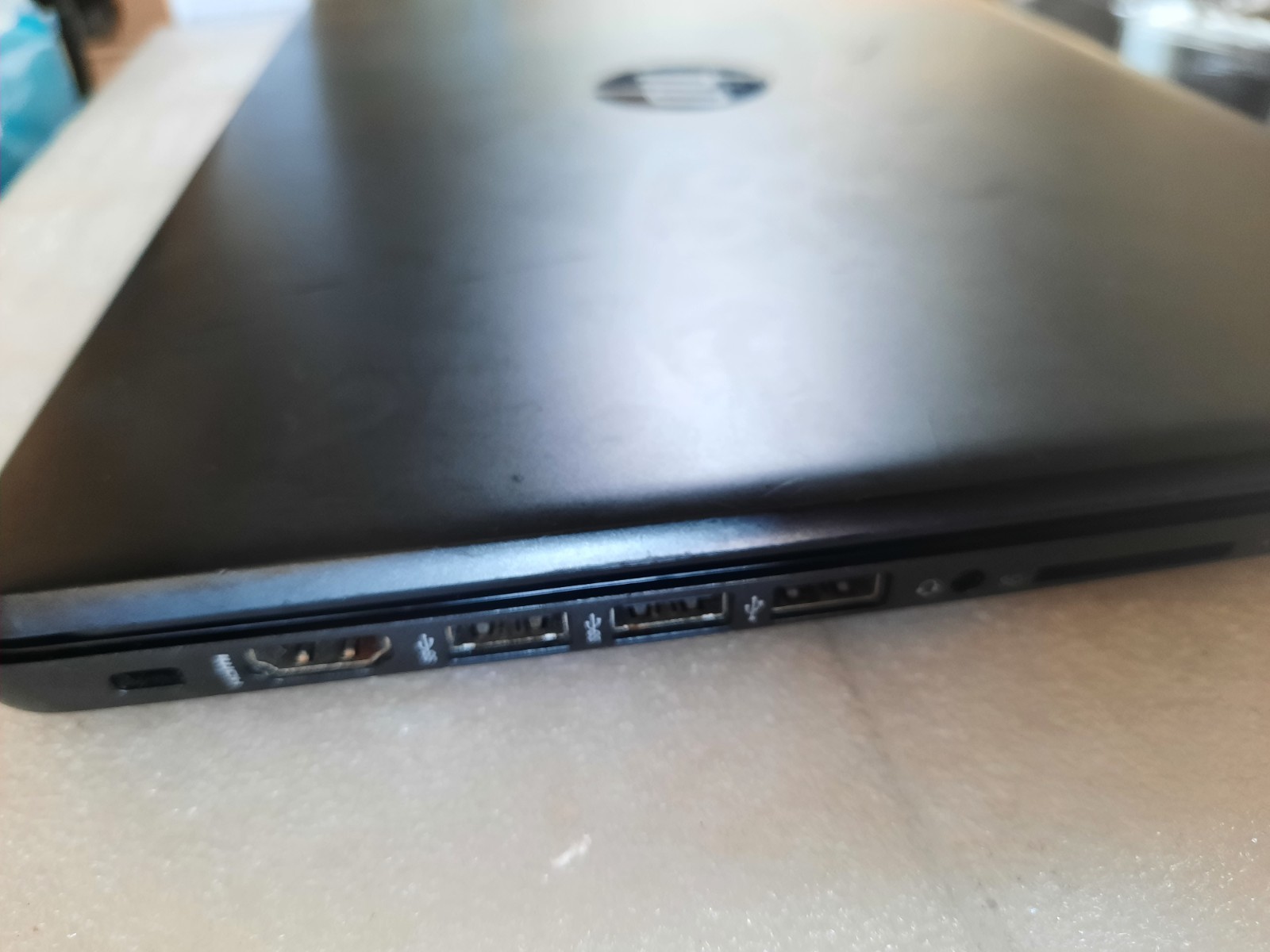 HP Stream 14 Laptop 14-DS0035NR AMD-A4-9120e 4GB 32GB Storage NO OS