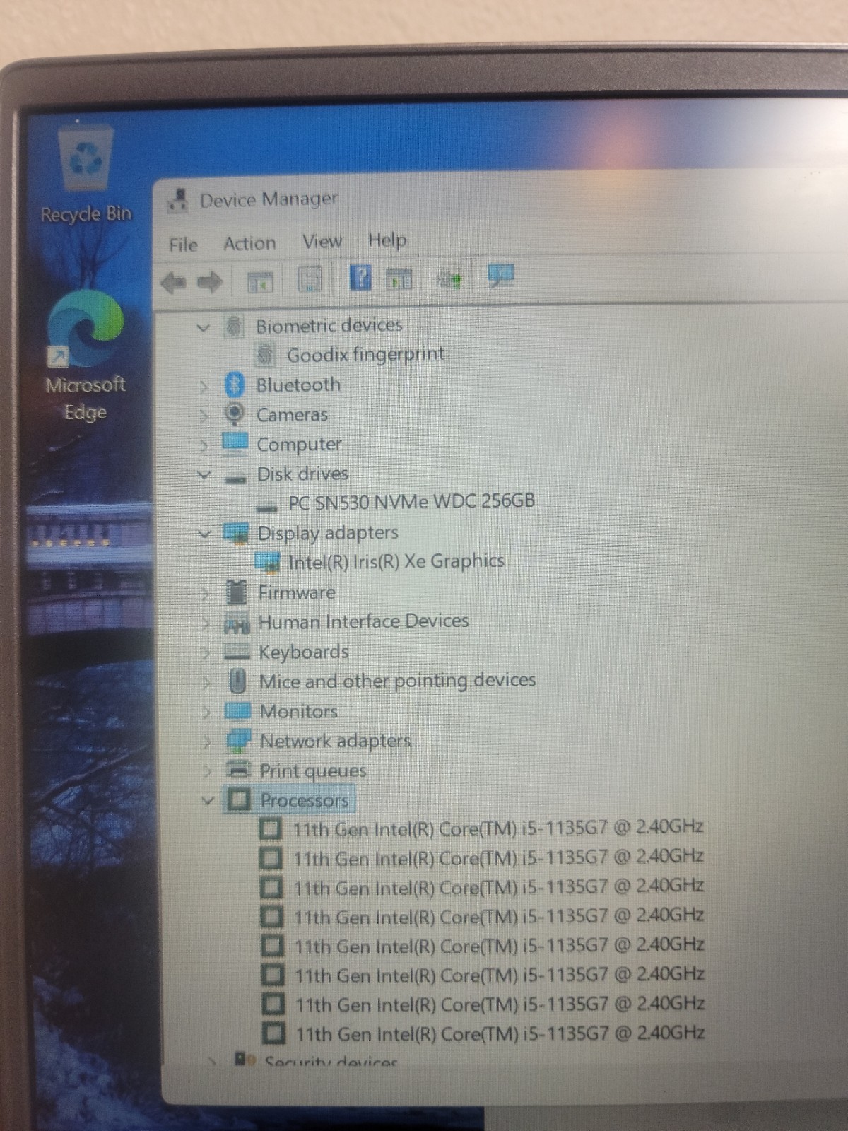 Dell Vostro 5402 14″ i5-1135G7 8GB RAM 256GB SSD Win 11 Pro Used