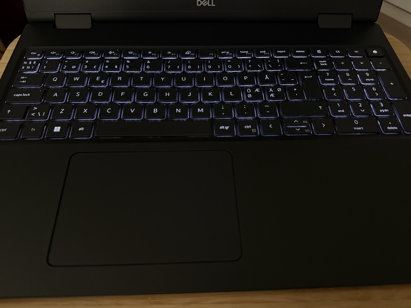 Dell Precision 7680 16″ (500GB SSD, Intel Core i7-13850HX, 2.10GHz, 32GB RAM,…