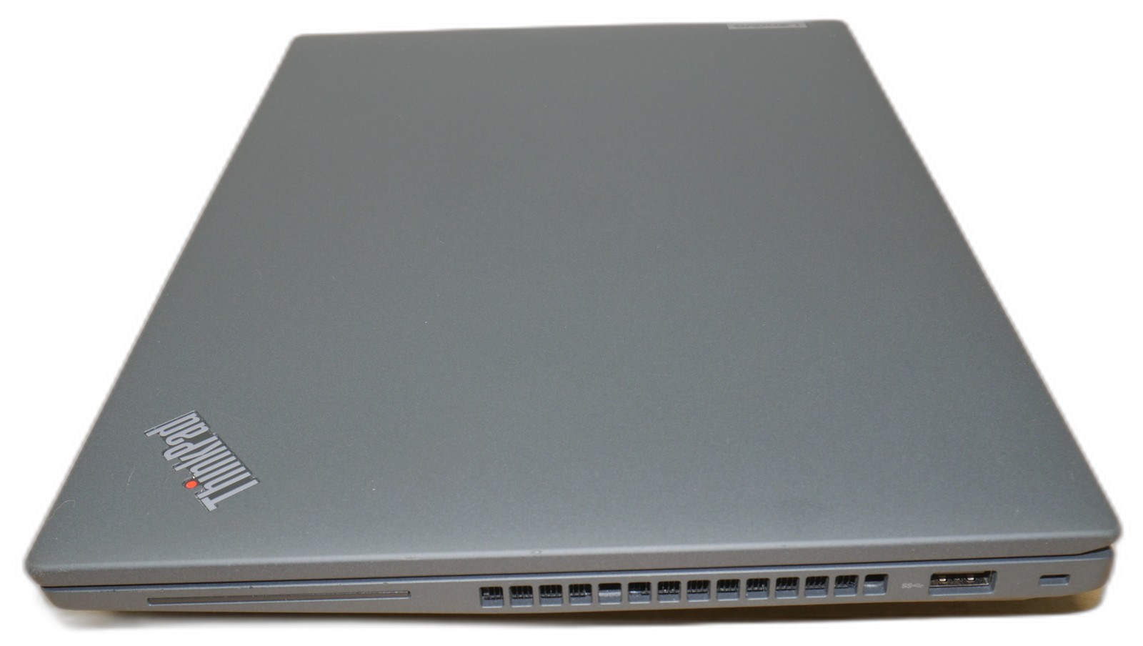 LENOVO ThinkPad T14 Gen 3 Intel Core i5-1245U 1.60GHz 16 GB 256GB SSD 14″ Y7