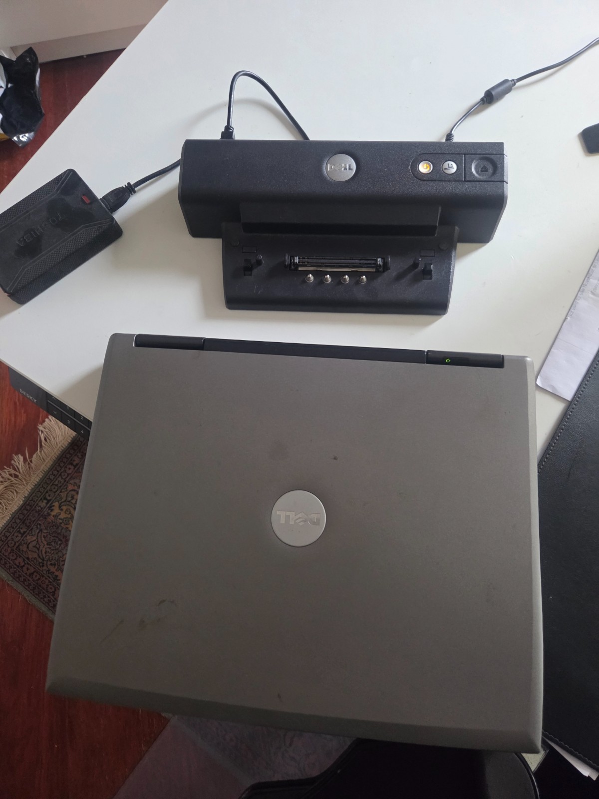 Dell Latitude D520 T5500 2GHz 2GB 80GB DW WXPP 15″ Laptop with Docking Station