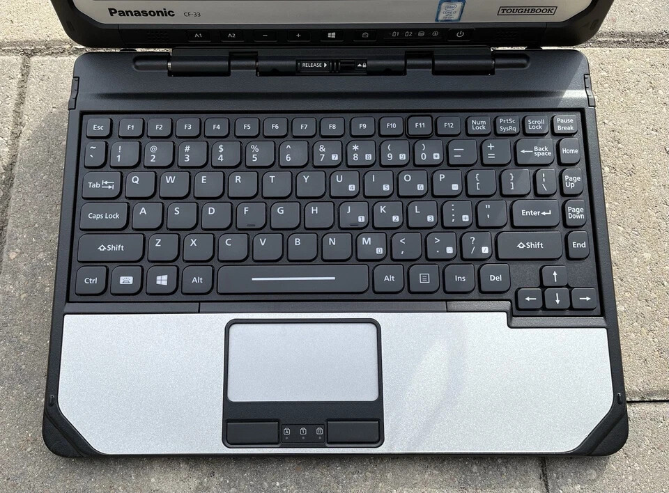 Panasonic Toughbook CF-33 Touch Slim 2.80GHz Core i7-7600U 16GB 512GB SSD Win 11
