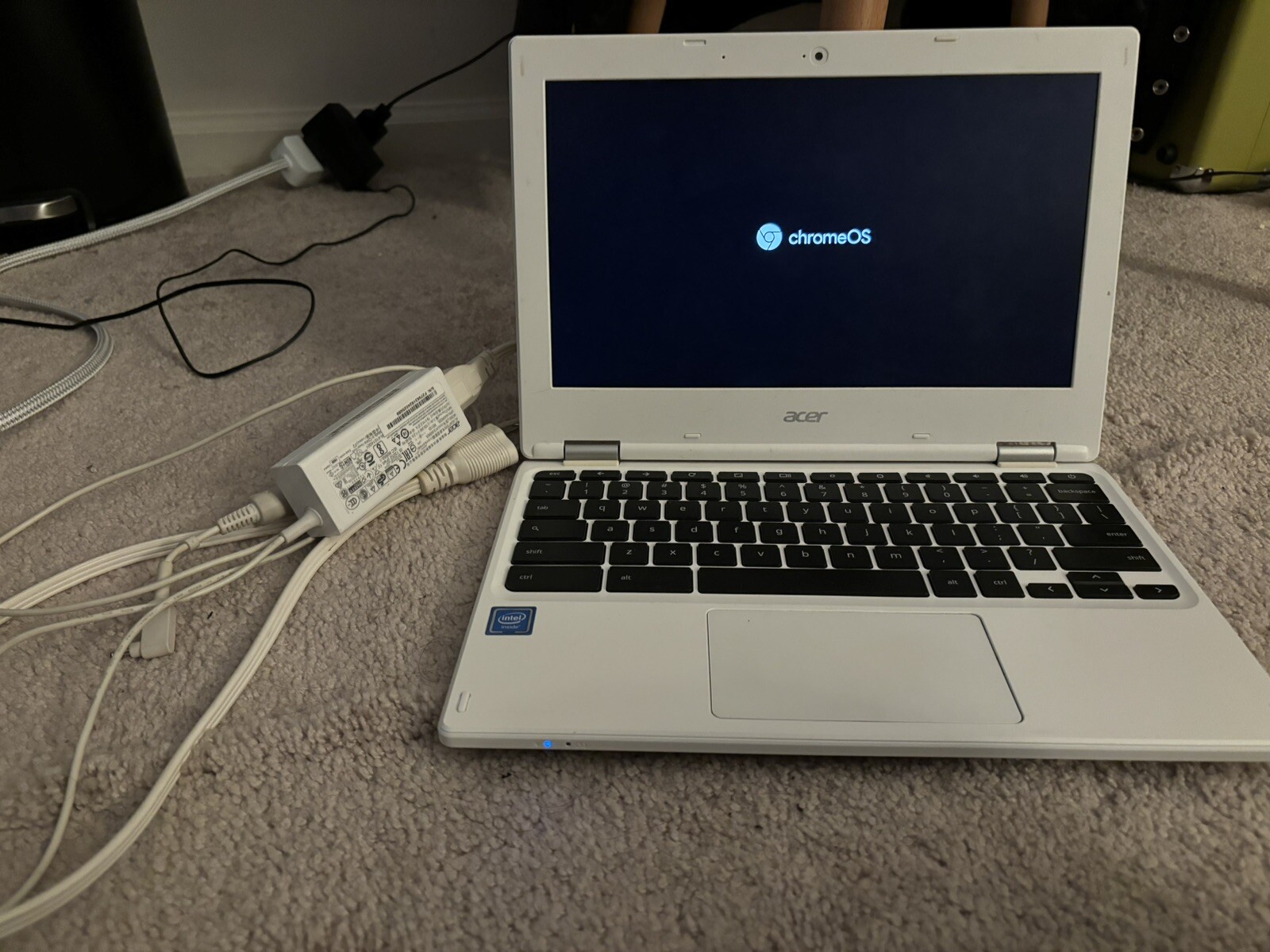 Acer Chromebook 11 CB3-132-C9M7 11.6in. (16GB, Intel Celeron processor, 2gb mem)