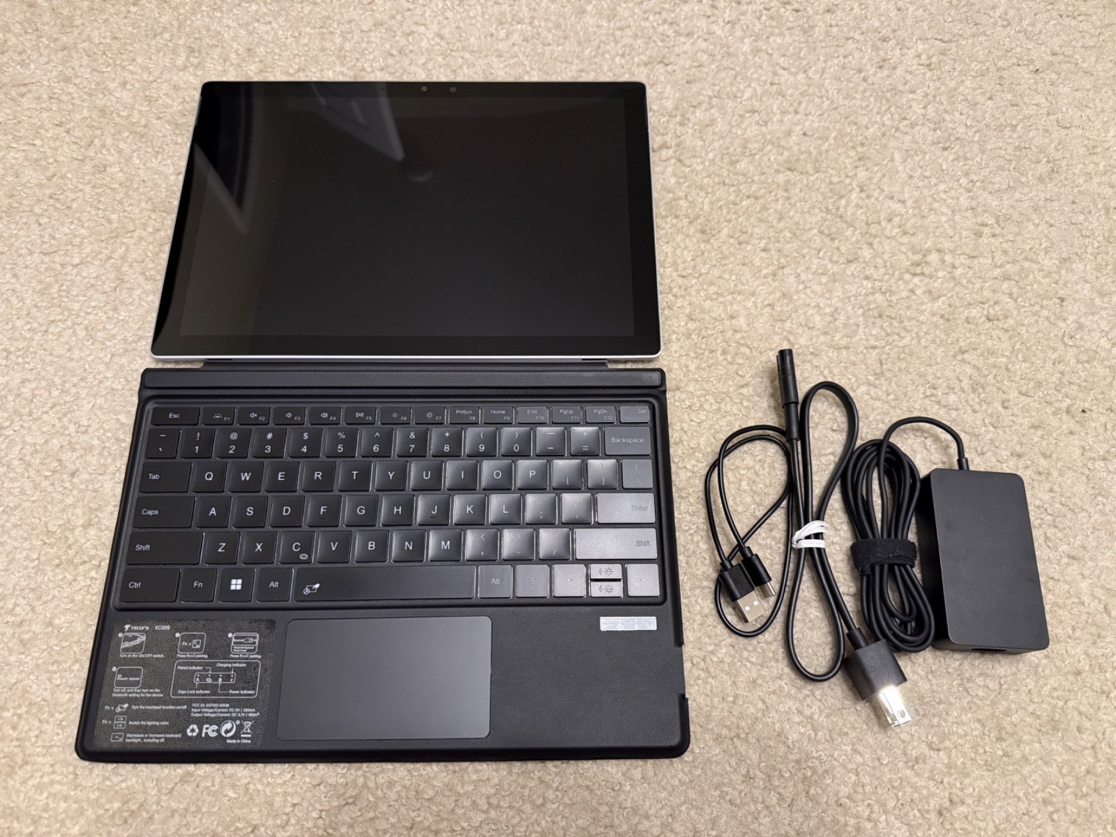 Microsoft Surface Pro 7 1866 i7-1065G7 16GB RAM 512GB SSD Silver W/ Extras!