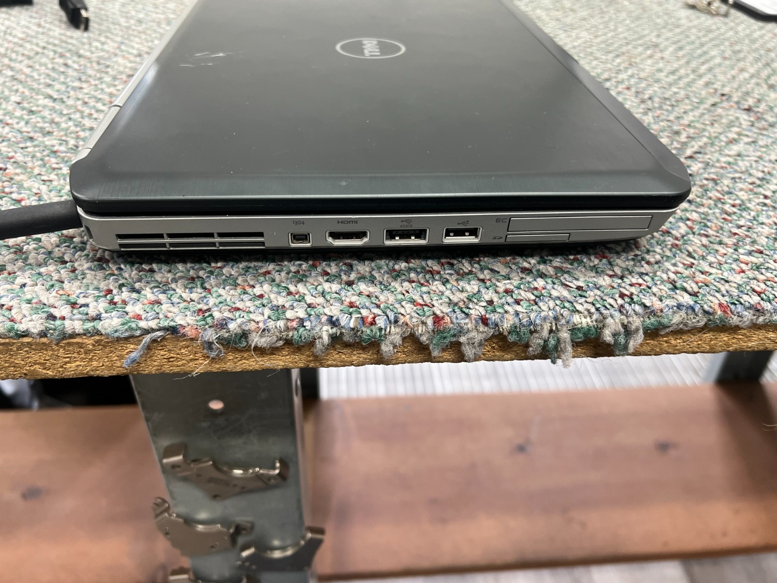 Dell Latitude E5420 Intel Core i5-2520M 2.50GHz 8GB RAM NO HDD No OS