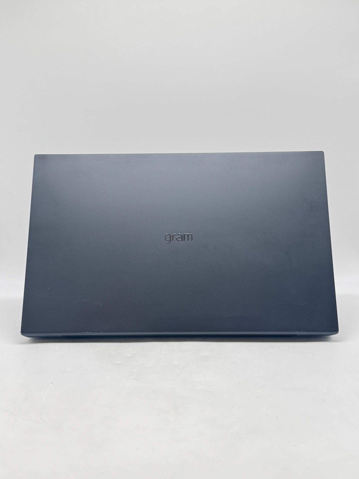 LG Gram 15Z90R 15″ Laptop Core i7-1360P 32GB DDR5 512GB SSD Iris Xe – Used