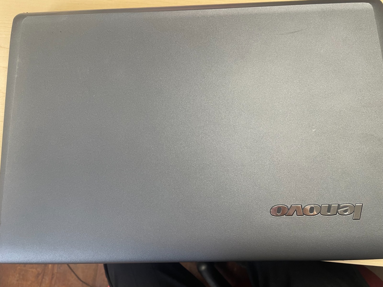Lenovo G560 – AS IS – FOR PARTS & ACCESSORIES ONLY